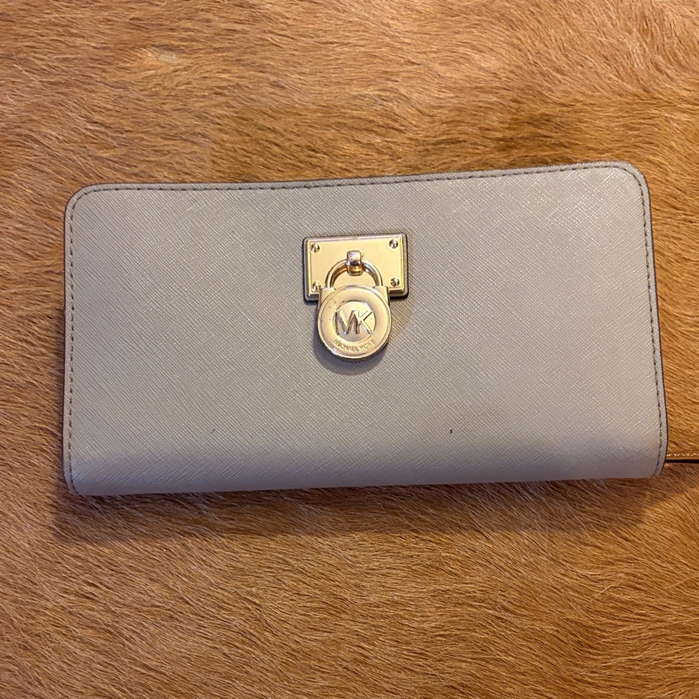 Michael Kors Light Gray Wallet with Gold Accent